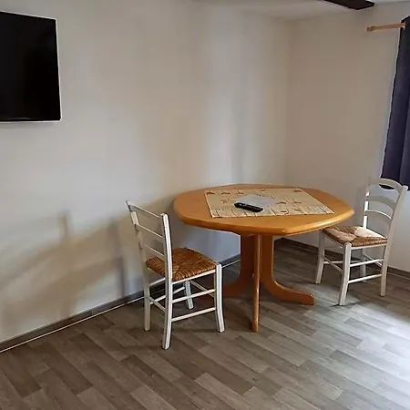 Inn Wollroeder Krug *