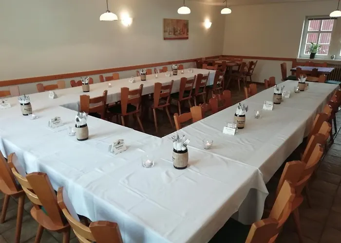 Wollroeder Krug * Guxhagen